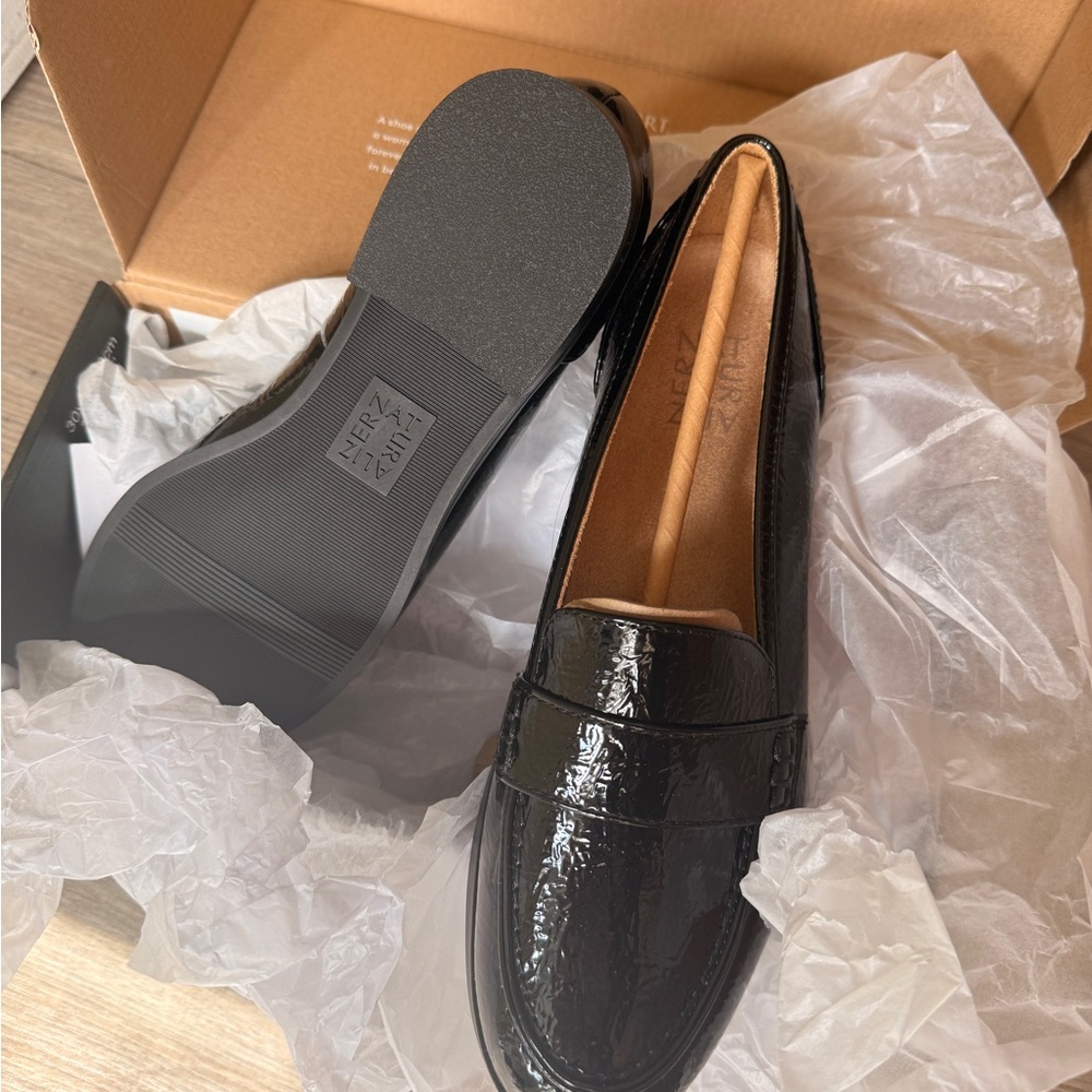 🍂FINAL SALE🍂Milo Naturalizer flat/ loafers - Picture 3 of 3